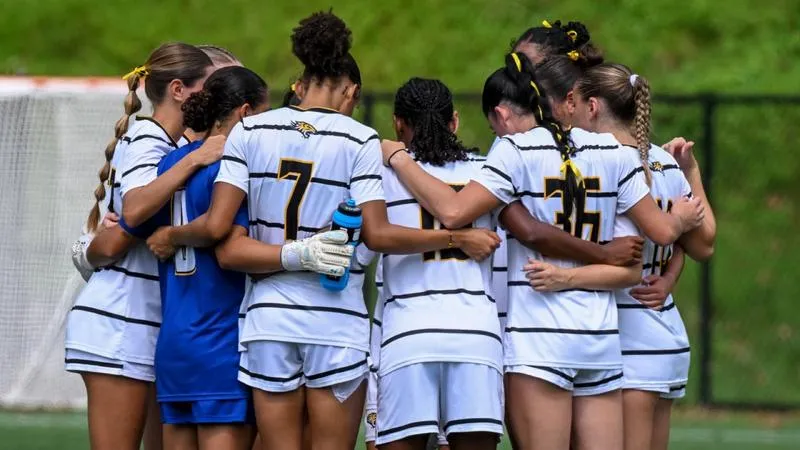 Perry Scores in CAA Opening Loss