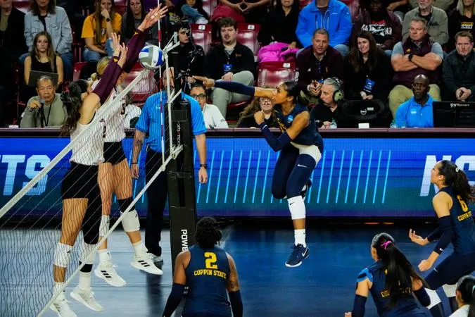 Volleyball Keeps Rolling, Wins Seventh Straight at New Haven