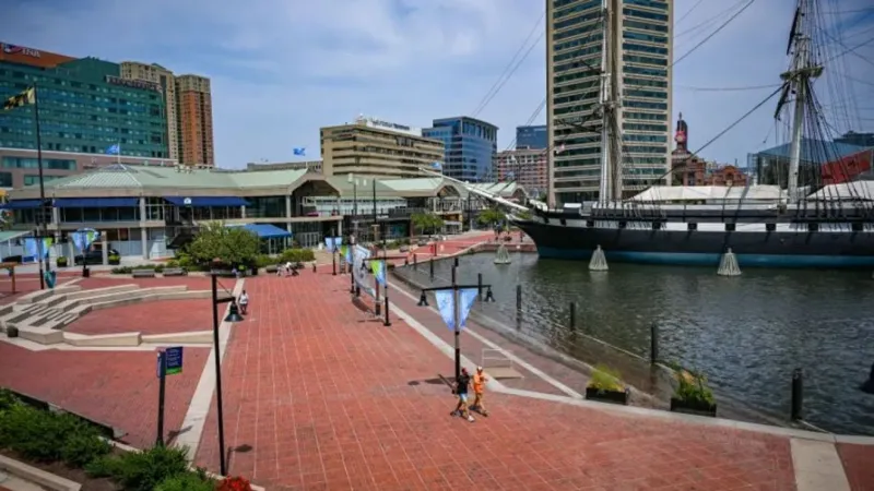 Lawsuit seeks to halt $900M Harborplace redevelopment plans