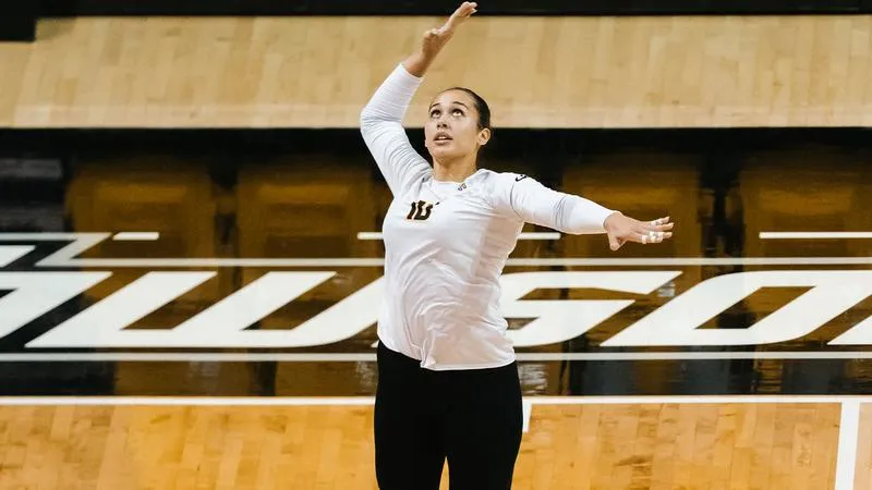 Volleyball Facing Preseason Favorites Charleston in First CAA Road Test