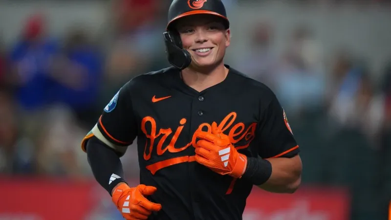 SUN: Orioles' Holliday to undergo wrist surgery; Basallo placed on concussion IL