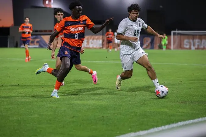 Men's Soccer Travels to Face Holy Cross