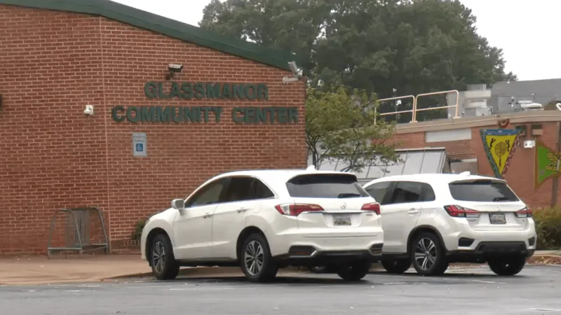 Man found dead at Glassmanor Community Center in Oxon Hill