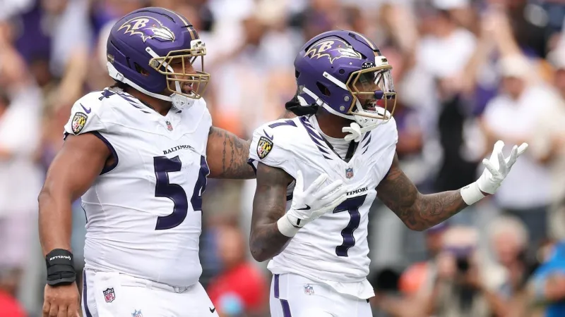 Ravens lose 2 centers in Rio win over Dallas; Gwyn and Pocic "long-term" injuries from WK3