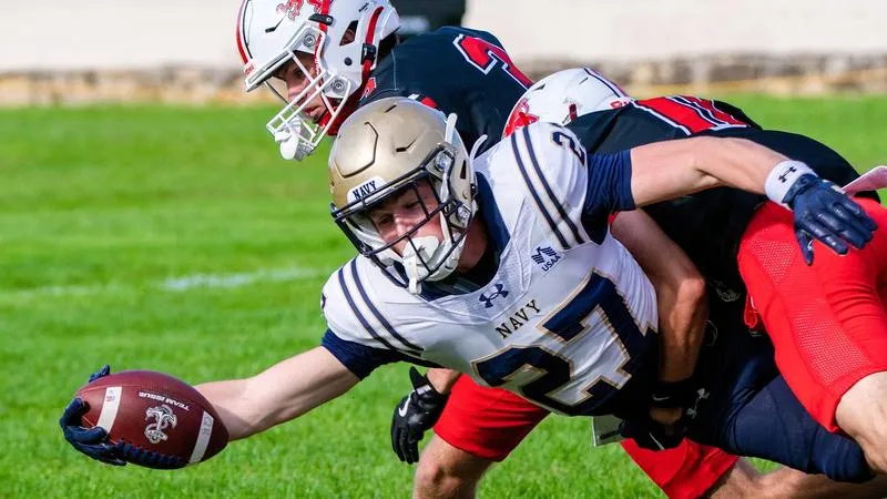 Sprint Football Rolls Over Chestnut Hill, 41-14