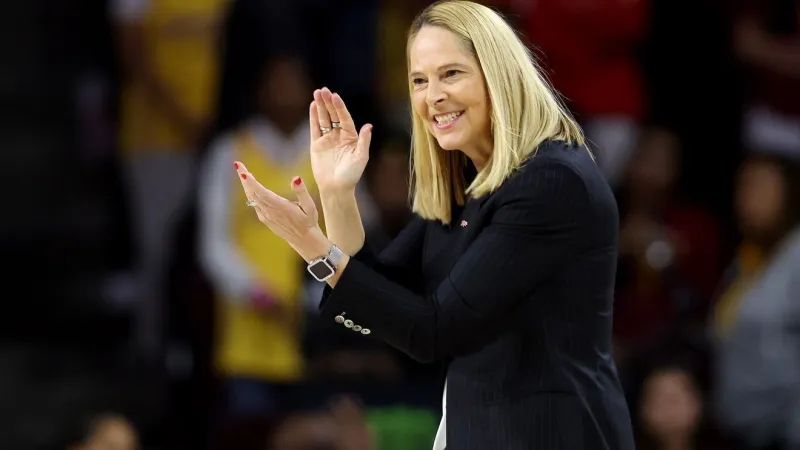 WATCH: Maryland women's basketball head coach Brenda Frese "grateful" for year 25