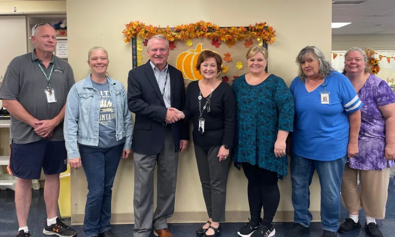 First Energy Foundation supports Meals on Wheels for Hunger Action Month