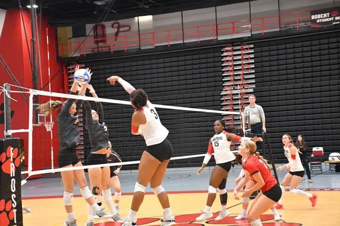Stanton Serves Career Best, Yocham Notches Season High in Volleyball Loss to Falcons