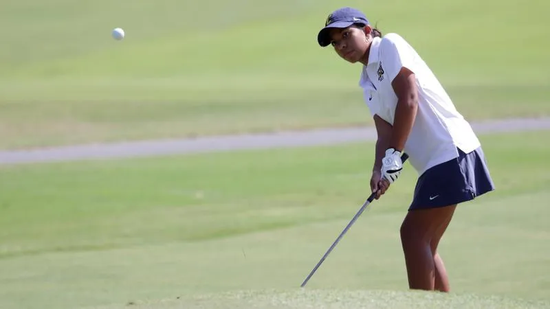 Espinosa Paces Women's Golf at Windy City Classic