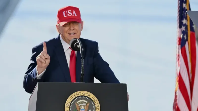 SUN: Trump shouts out Lamar Jackson, other Ravens at Sparrows Point event