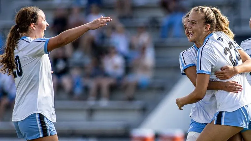 Dauler, Derby Strikes Lift Hopkins Past Gettysburg, 2-0