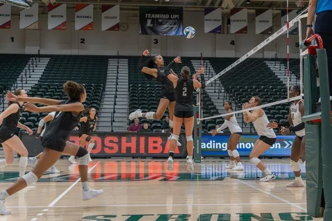 Season-Best Hitting Performance Gives Volleyball Road Win Over Leopards