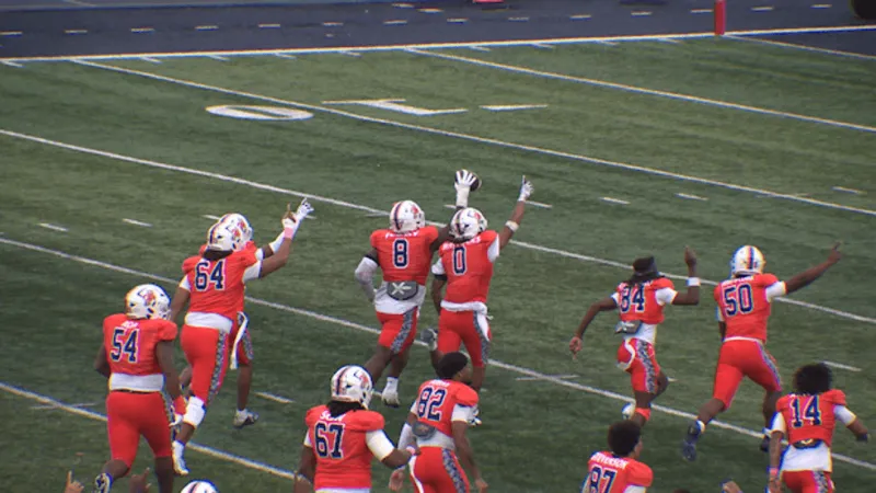 SUN: Morgan State football goes to 5-1 with 28-27 comeback win vs. Robert Morris