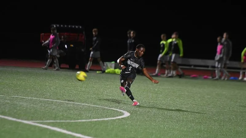 Fopossi's Free Kick Stunner Gives Men's Soccer 1-1 Draw with Hilltoppers