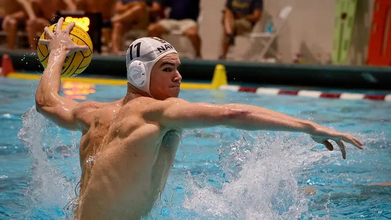 Black Eclipses 500 Career Points on Day 1 of Brown / Harvard Invitational