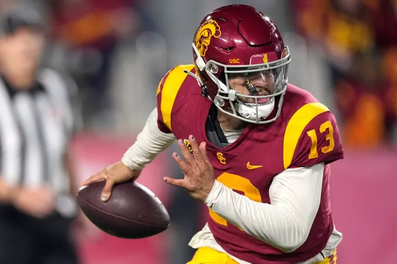Tuesday's college roundup: USC replaces Ohio State in top four in CFP rankings