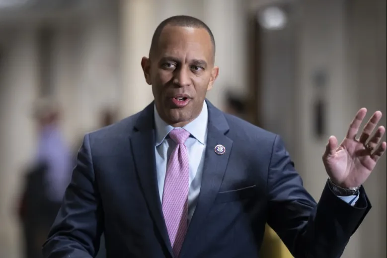 Hakeem Jeffries elected first Black lawmaker to lead House Dems