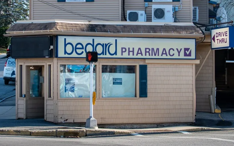 Bedard Pharmacy closes College Street store
