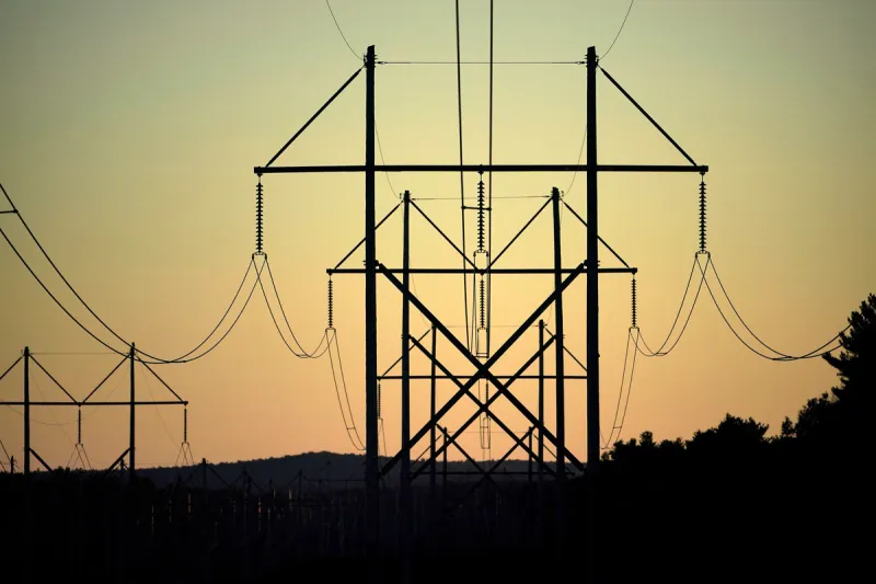 Consumer-owned utility question qualifies for Maine's 2023 ballot