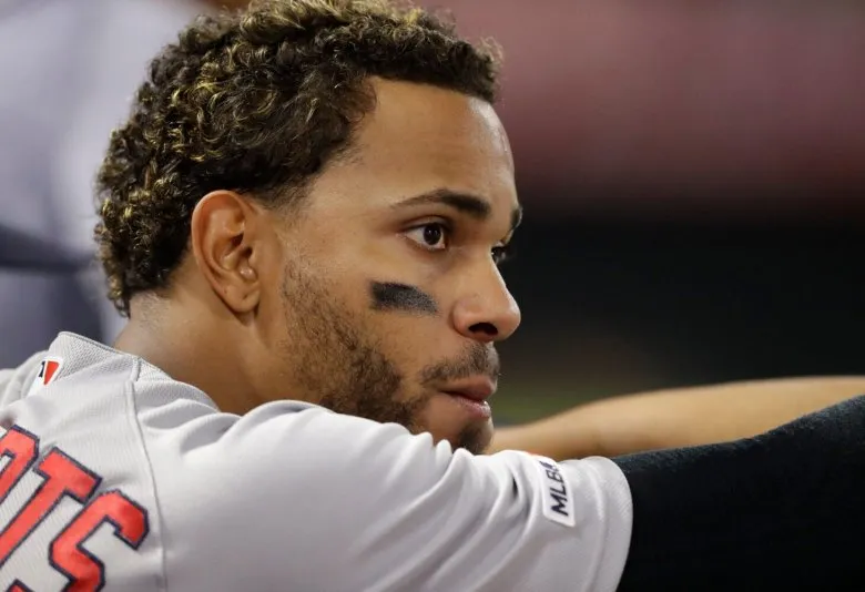 Red Sox remain an option for free agent Xander Bogaerts
