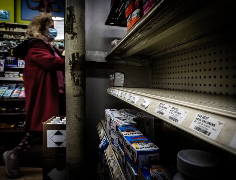 Parents looking for children's Tylenol, ibuprofen find empty shelves