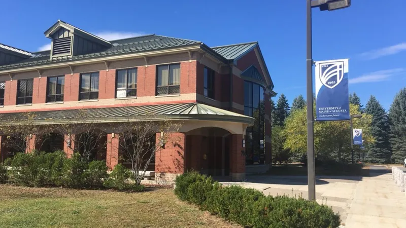 University of Maine at Augusta students able to change their grades after website glitch