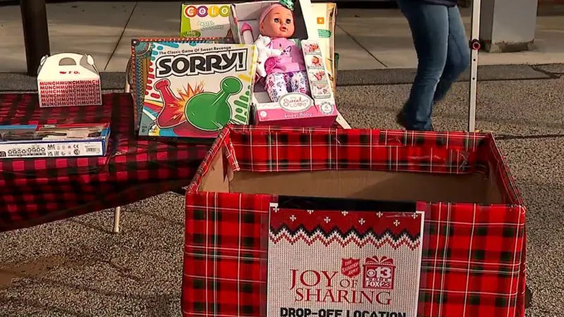 Salvation Army collects donations as part of Joy of Sharing campaign