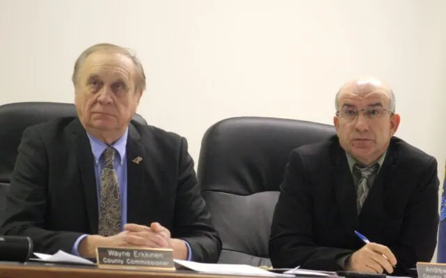 Piscataquis County commissioners to cut 10 percent of funding for nonprofits