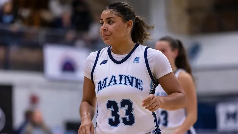Smith tallies double-double in loss to Princeton