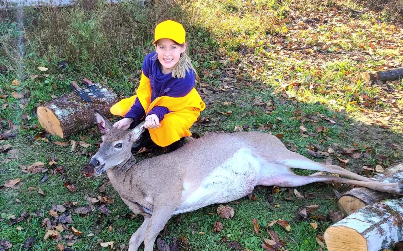 Down East siblings shoot their 1st deer on the same day