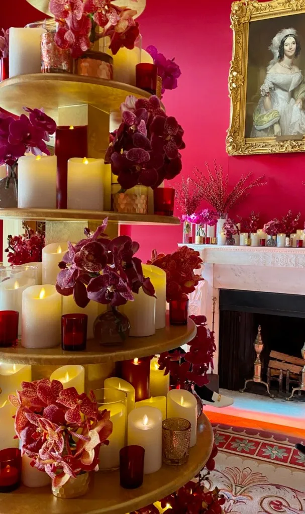 Topsham florist decks the halls at White House