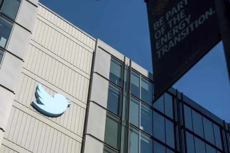 Elon Musk says Apple is 'fully' advertising on Twitter again