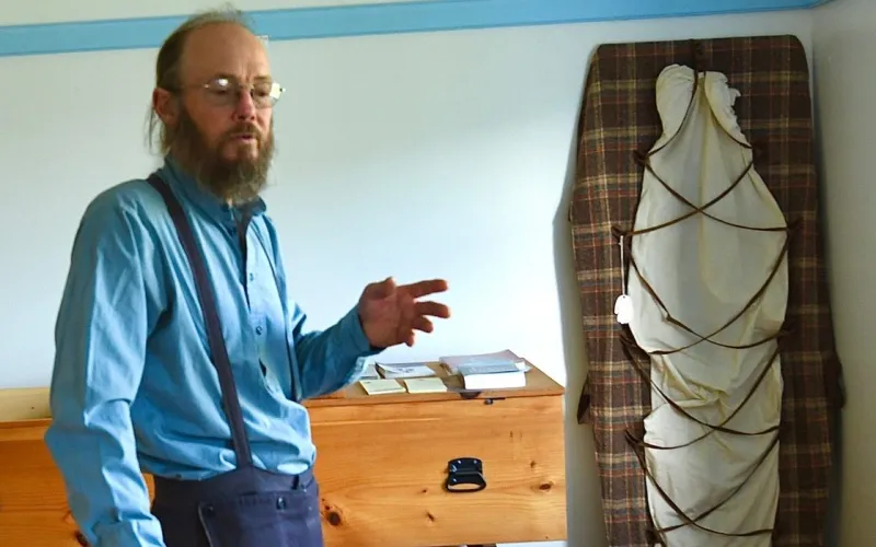 Maine coffin craftsman wants to make the last piece of furniture you buy