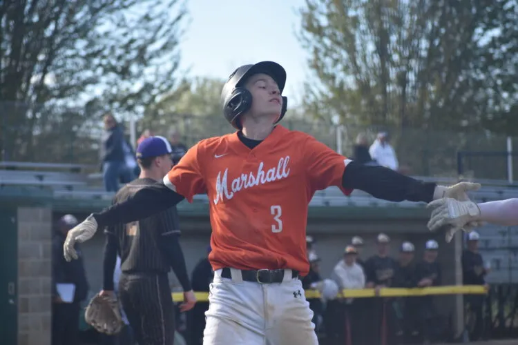 Big fifth inning paces Tigers past St. Cloud