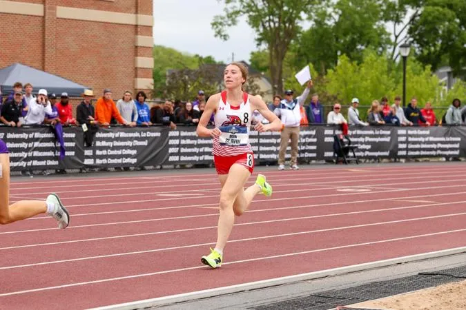 Slavin Places 12th at Outdoor Nationals