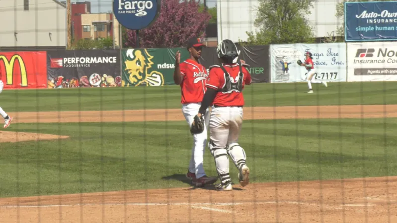 RedHawks Snap 5-Game Losing Skid; Win Series Finale Over Cougars