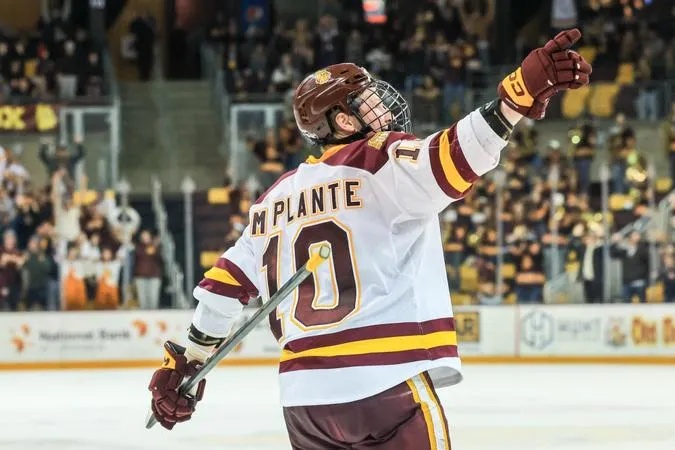 Max Plante Named USA Hockey's Jim Johannson College Player of the Year