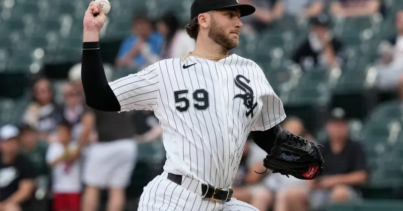Brooks Lee's bases-loaded double gets it done for Twins in 11-inning, 5-3 win over White Sox