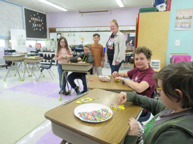 Milroy school closes out final year