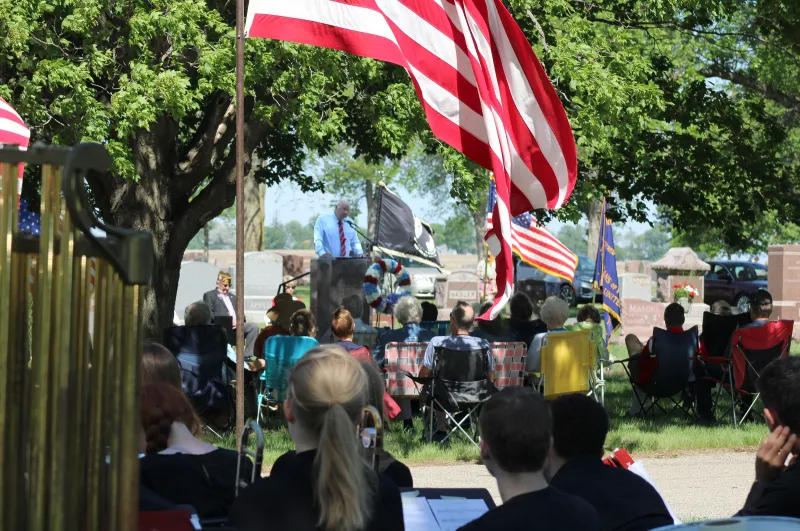 'Remember and Honor' those who served