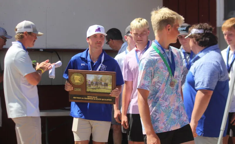 Minneota boys, MCC girls claim 3A championship for state berth