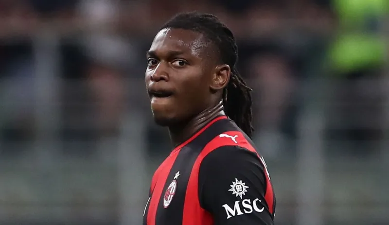 Rafael Leo To Premier League? AC Milan Winger Picks Man United As Favorite Team