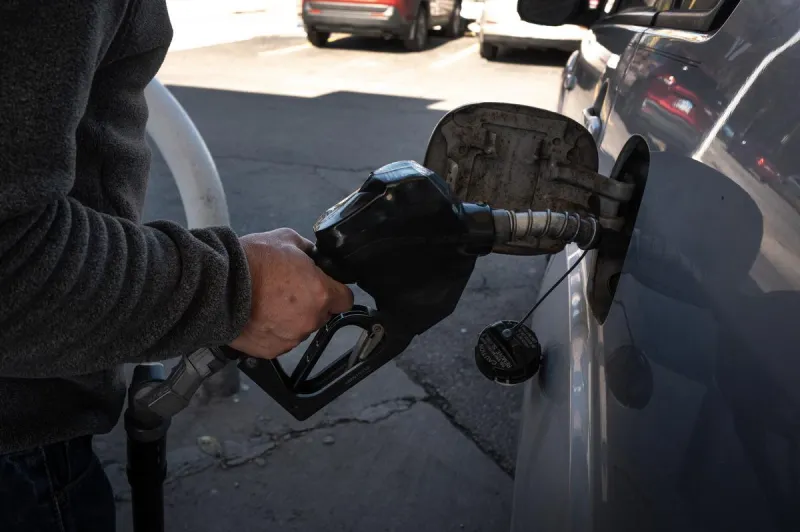 Minnesota Sees Gas Prices Fall Nearly 19 Cents Last Week