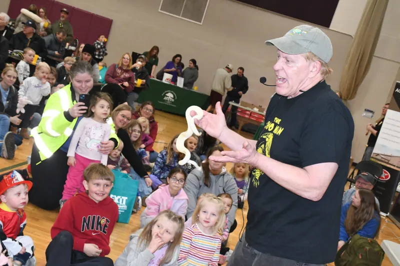 Zoo Man returns for series of library programs