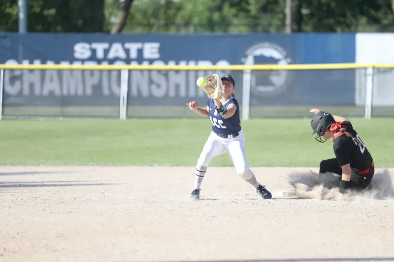 Blazers beat Huskies in state semifinals