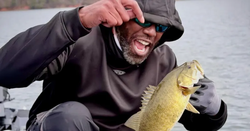 Randy Moss is cancer-free and hoping for next big catch in pursuit of bass fishing passion