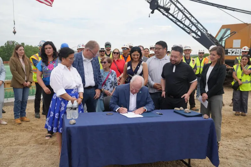 Governor Walz Signs $1.2 Billion Bonding Bill