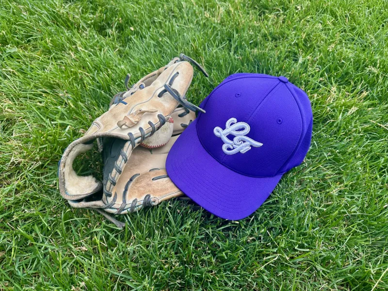 Big innings lead Irish past Frogs