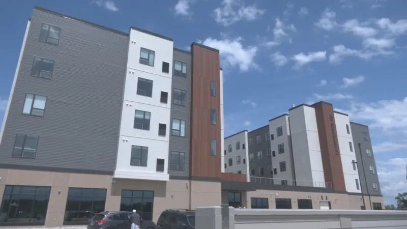 Grand opening held for Lashkowitz Riverfront Apartments on former site of downtown Fargo high rise