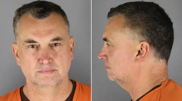 Accused lawmaker killer, Vance Boelter, changes pleas to guilty in federal case